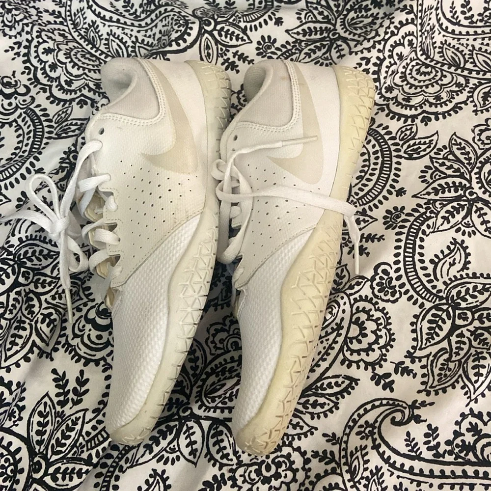 Nike good pre